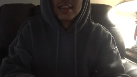 isaac_akamu online show from 11.20.25