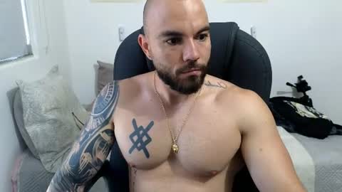 Snapshot of isaac_carter chatting on 06.16.26 Isaac carter online show from 06.16.26