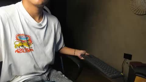 isaac_grimm online show from 02.23.26