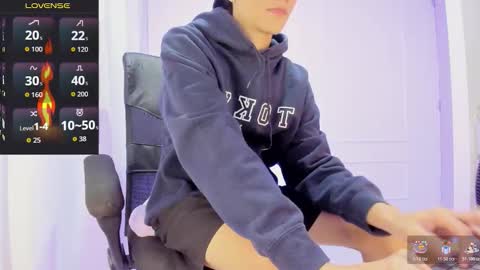 isaac online show from 11.14.25