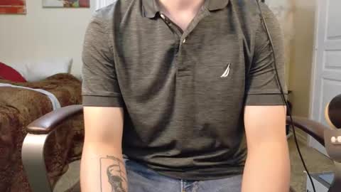 Snapshot of isaac_sheffield chatting on 11.05.25 isaac online show from 11.05.25