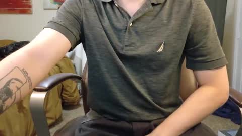 Snapshot of isaac_sheffield chatting on 11.09.25 isaac online show from 11.09.25