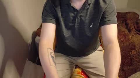 Snapshot of isaac_sheffield chatting on 11.27.25 isaac online show from 11.27.25