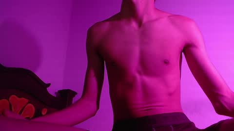 isaac online show from 01.05.25