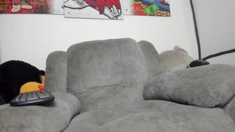 isaac online show from 09.23.25