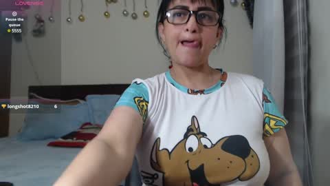 Snapshot of isabeel_sofia01 chatting on 01.03.25 Isabeel Sofia online show from 01.03.25