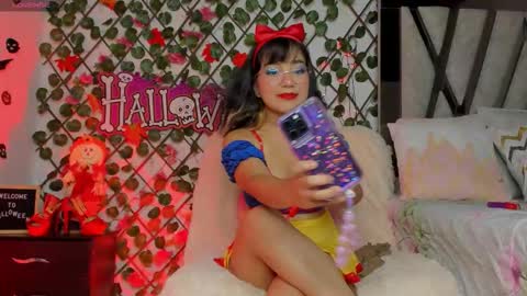 Isa online show from 10.30.25