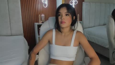 isabela  online show from 02.21.26