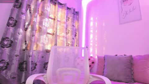 isabela duran online show from 12.10.24