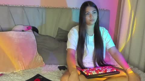 Snapshot of isabela_latingirl chatting on 12.10.24 isabela online show from 12.10.24