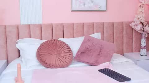 Isabela online show from 12.02.25