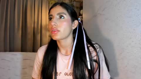 Snapshot of isabelastefano chatting on 07.17.26 isabelastefano online show from 07.17.26