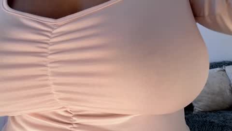 isabelateran online show from 05.06.26