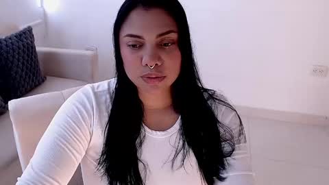 isabelateran online show from 05.23.26