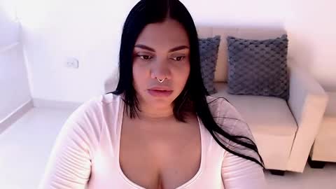 isabelateran online show from 05.26.26