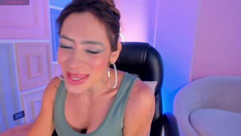 Snapshot of isabelbornner chatting on 02.27.25 Isabel Bornner online show from 02.27.25