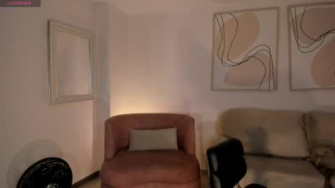 Isabel Bornner online show from 05.17.26