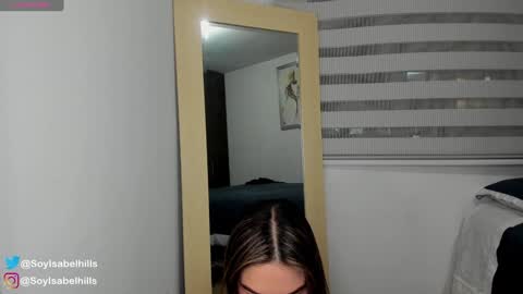 Snapshot of isabelhills chatting on 10.15.25 Isa online show from 10.15.25