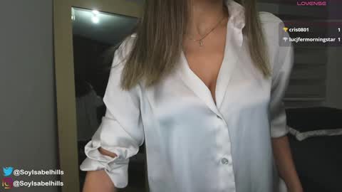 Snapshot of isabelhills chatting on 10.28.25 Isa online show from 10.28.25