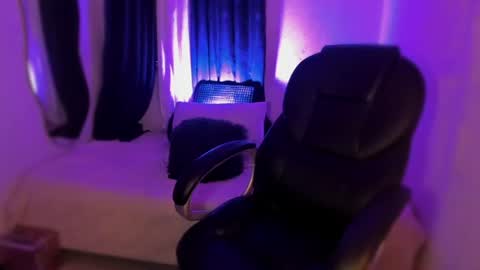 isabella online show from 07.09.26