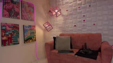 Isabel  online show from 04.30.26