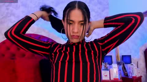 Isabell 13 online show from 04.20.26