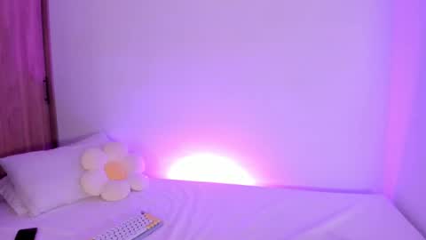 Isa...  online show from 01.12.25