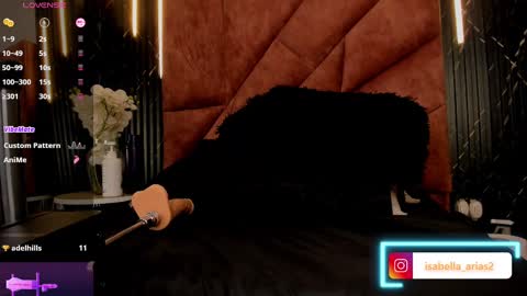 Snapshot of isabella_arias1 chatting on 02.13.25 Isabella Arias online show from 02.13.25