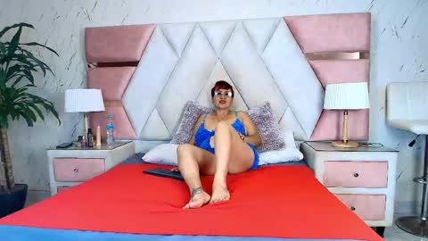 isabella_luxet online show from 05.21.26