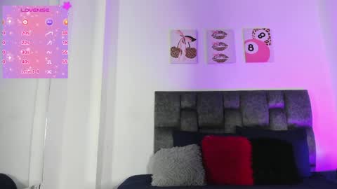 Isabella Moon9 online show from 06.09.26