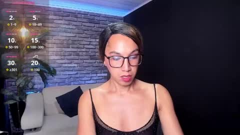 Snapshot of isabella_star_ chatting on 05.20.26 Camila online show from 05.20.26