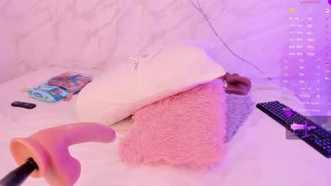 isabellaa_1 online show from 12.20.25