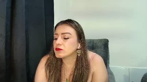 Isabella online show from 07.15.26