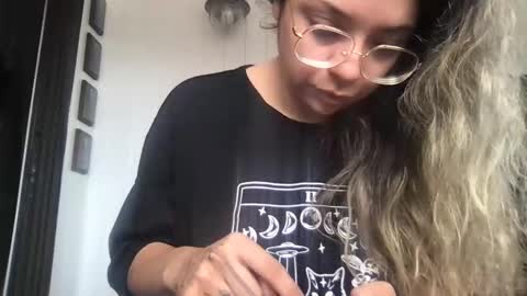 Snapshot of isabellaelizabeth chatting on 03.03.26 isabellaelizabeth online show from 03.03.26