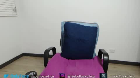 isabellaexotica online show from 01.28.25