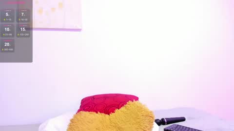 Instagram soybella01  online show from 02.07.25