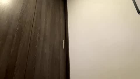 Isabella.. back again  online show from 12.26.24