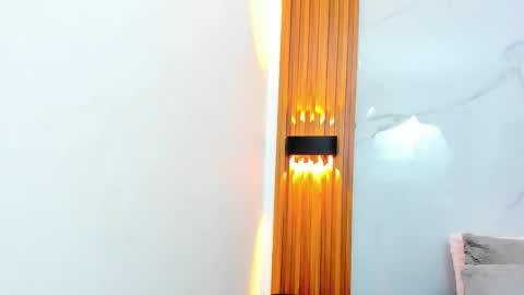 Snapshot of isabellamonet chatting on 12.16.25 isabellamonet online show from 12.16.25