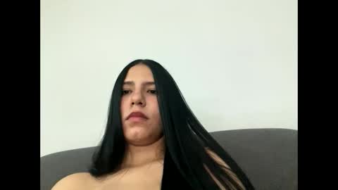 Isabellanoir  online show from 06.05.26