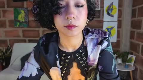 Isabela Paz online show from 05.12.26