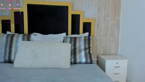    online show from 12.04.25