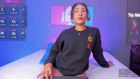 Isabella online show from 11.20.25