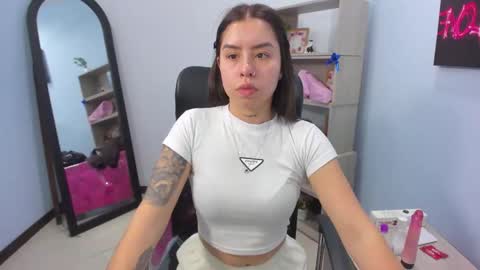 isebella online show from 05.19.26