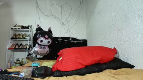 isabelle_sara online show from 03.19.26