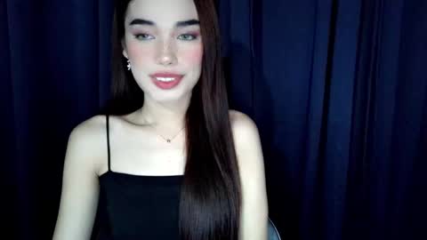 Snapshot of isabelle_willis chatting on 05.07.26 Isabelle online show from 05.07.26