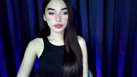 Isabelle online show from 06.12.26