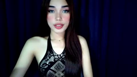 Isabelle online show from 07.26.26