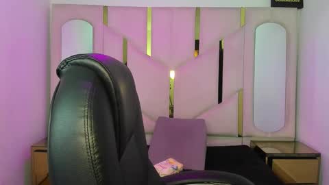 isabellrodriguez18 online show from 03.17.26