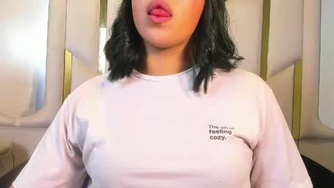 isabellrodriguez18 online show from 06.10.26