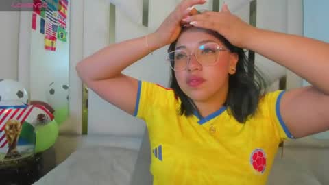 isabellrodriguez18 online show from 06.18.26